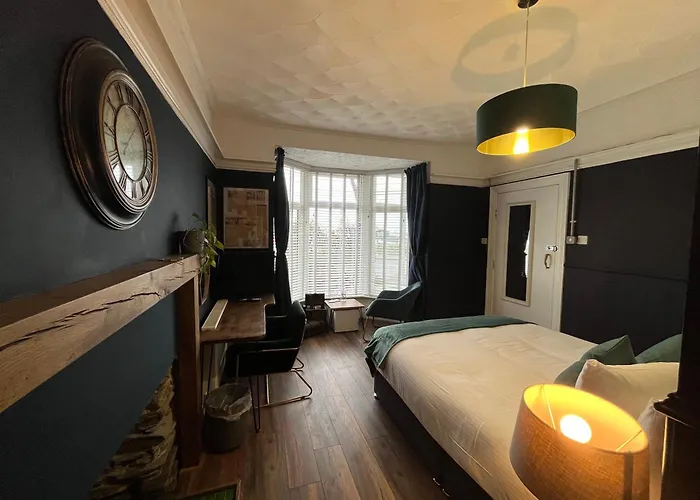 The Lyncroft Bed & Breakfast Newquay 